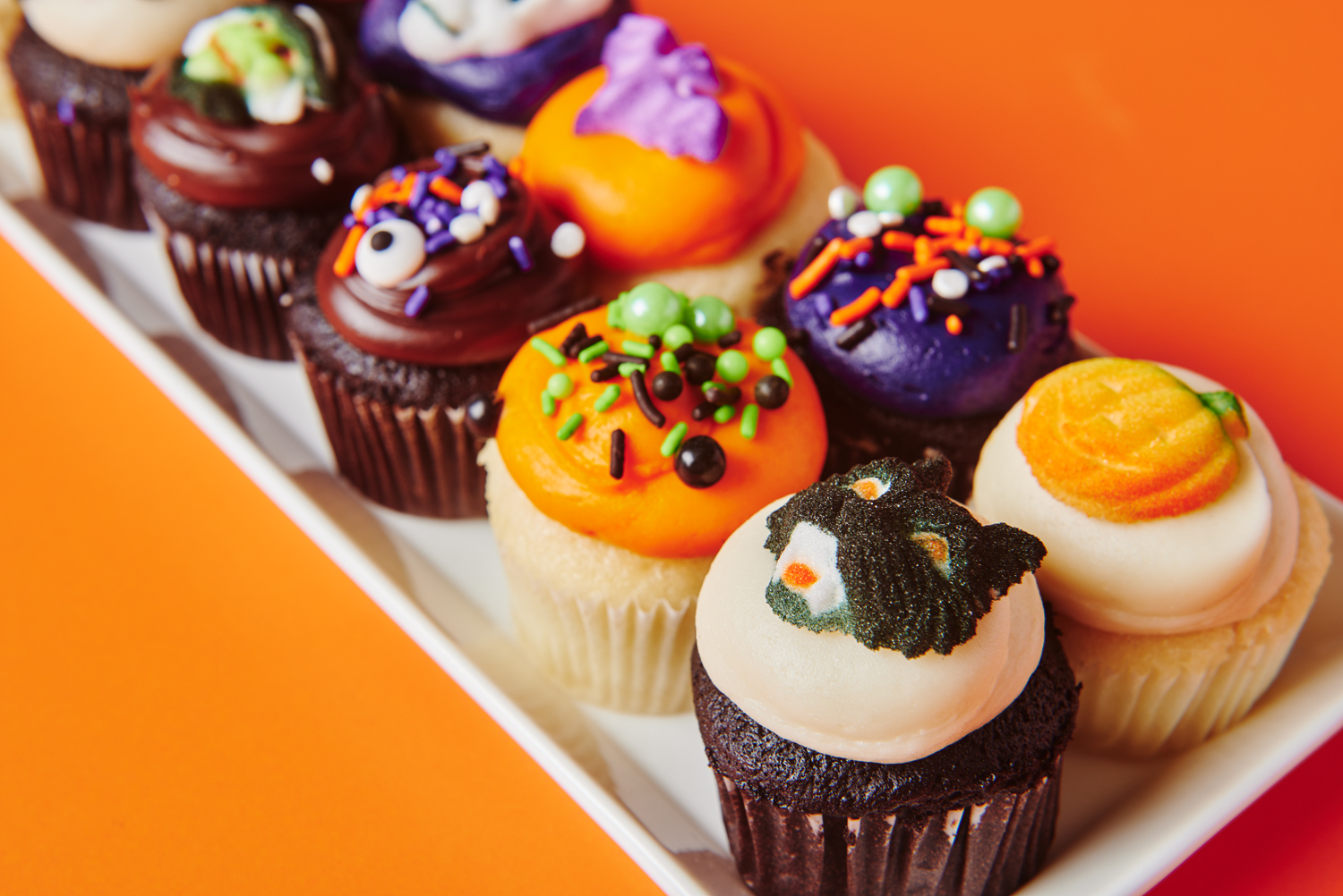 Mini Halloween cupcakes