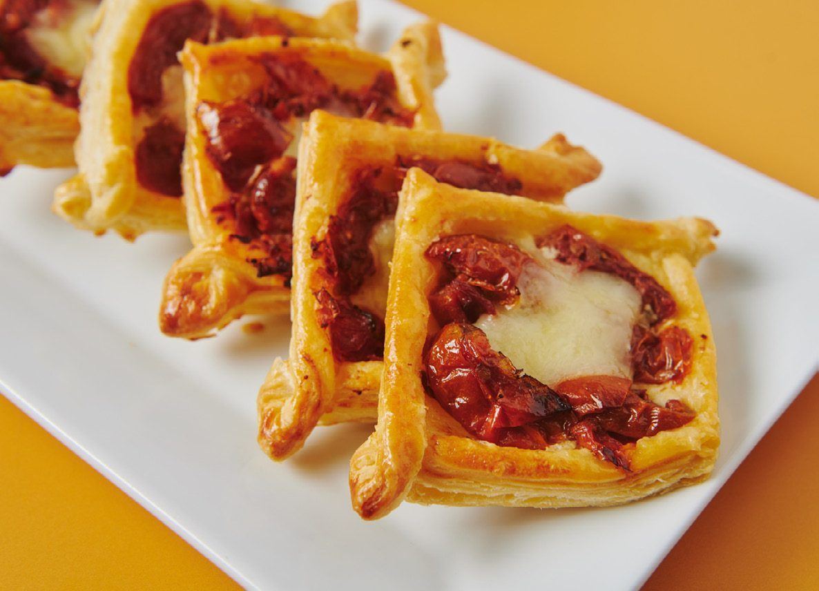 Roasted tomato tarte salée