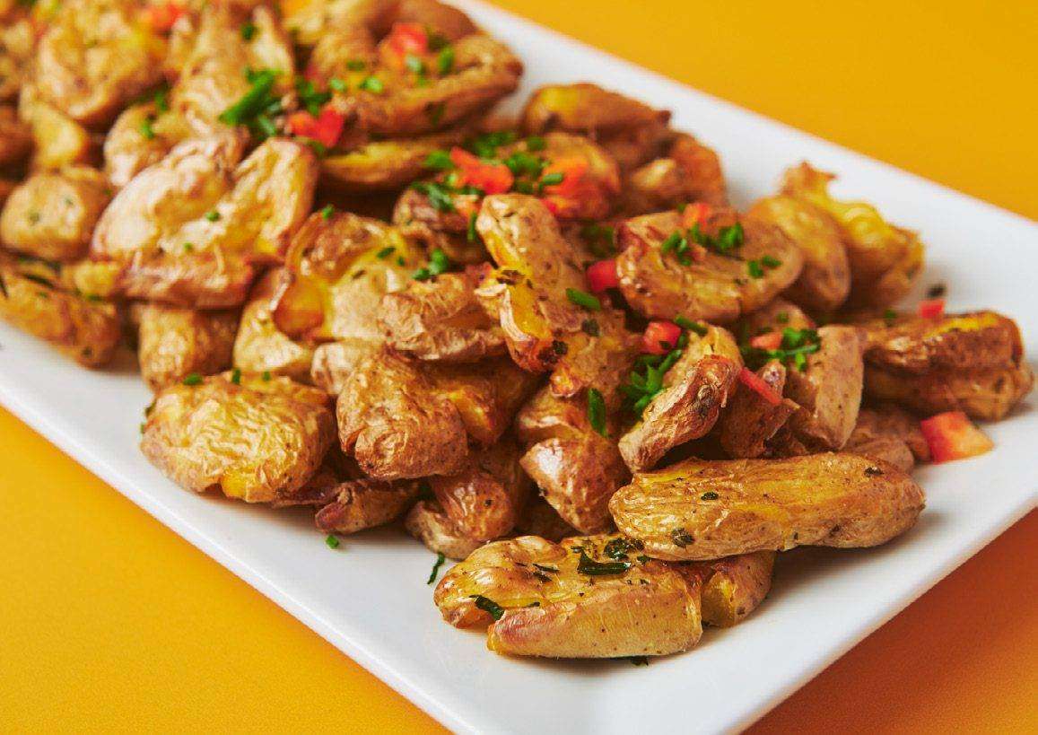 Garlic butter crispy potatoes