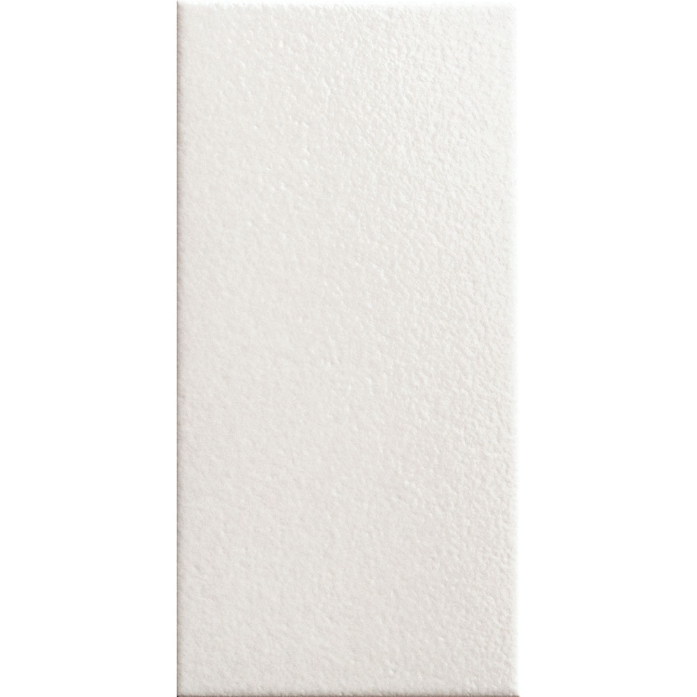 Luce Flat