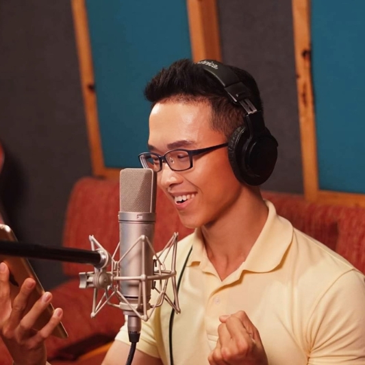 Ngoc San Tran from Vietnam