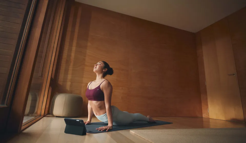 Pre-bedtime stretching and meditation session can improve sleep.