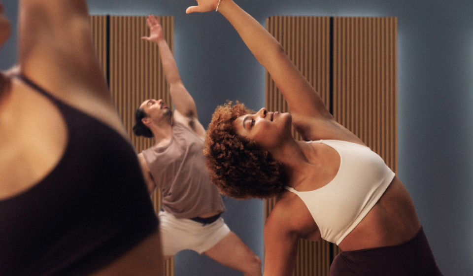 LES MILLS YOGA
