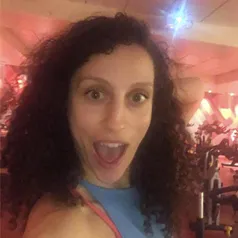 Fun loving, smoothie addict!