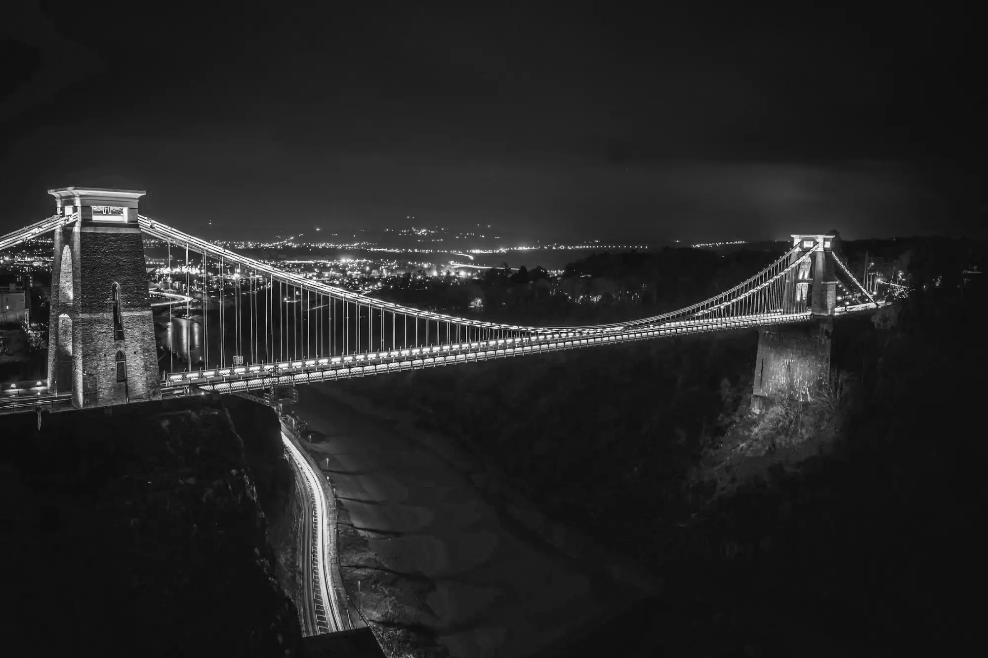 Night view of the Clifton Suspension Bridge in Bristol, United Kingdom