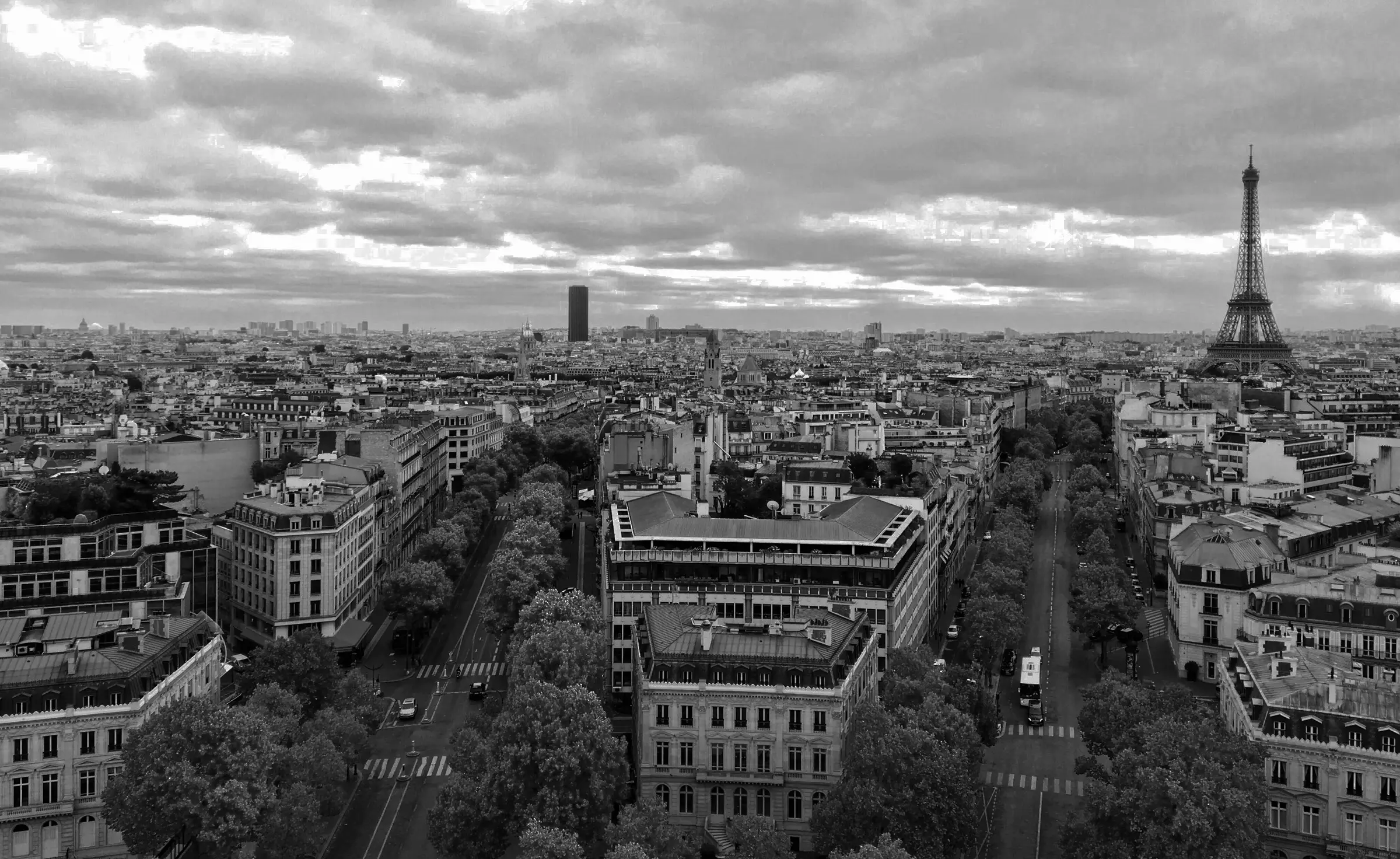 Panoramic view of Paris with the Eiffel Tower