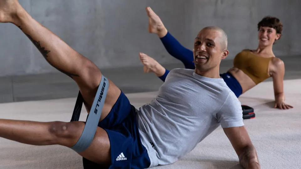 Les Mills presenters using smartband