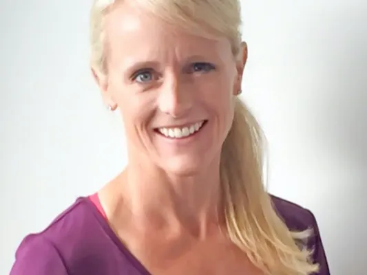 Dr Jinger Gottschall