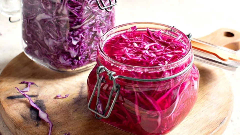 RED CABBAGE & BEET SAUERKRAUT