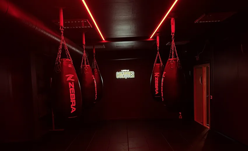 Conquer studio boxing