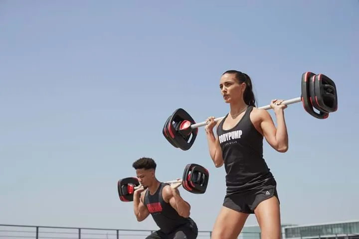 instructors lifting smartbar