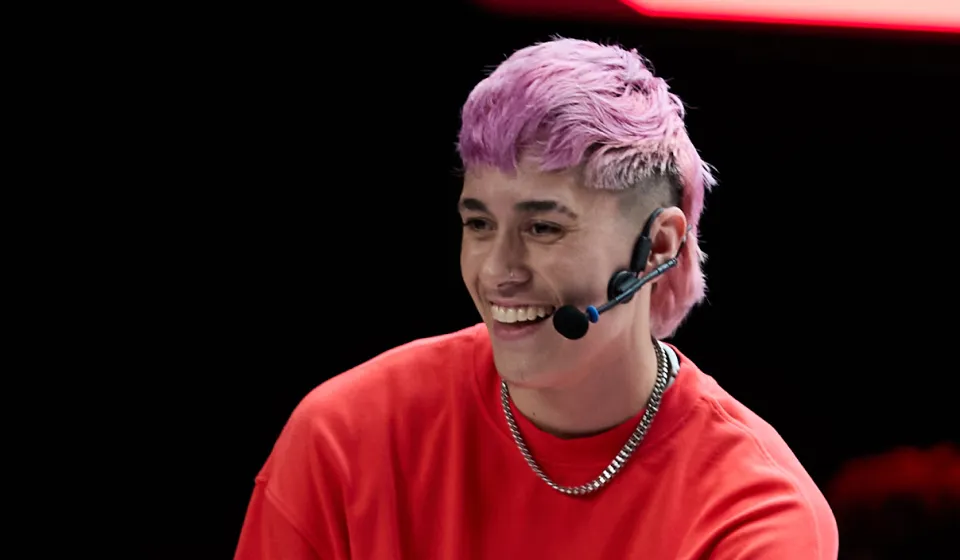 Pass The Mic: Meno Thomas