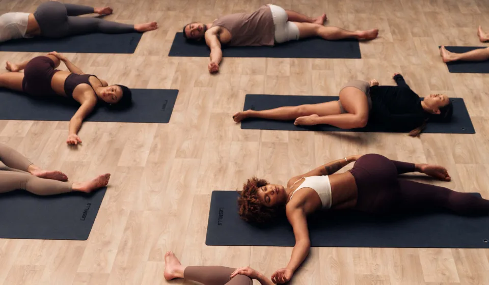 LES MILLS YOGA