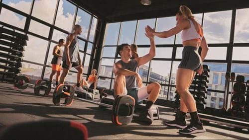 Kracht en welzijn: de motor achter fitness in 2026