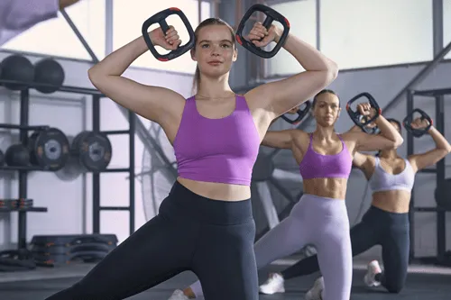 Gen Z verrast: Groepslessen behoren tot de absolute favorieten in fitness onder jongeren!