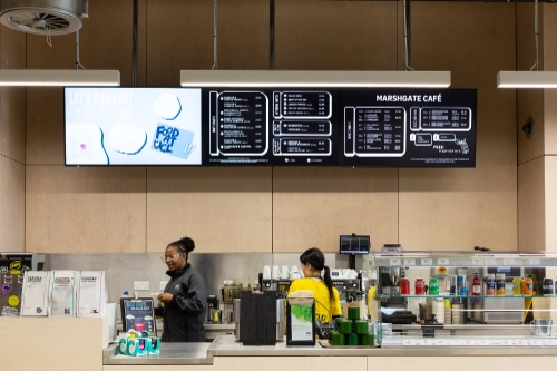 Build a flexible solution to handle high demand including mobile preordering, flexible EPoS options and advanced order management systems — ensuring you’re ready for peak footfall when the next band finishes their set.
