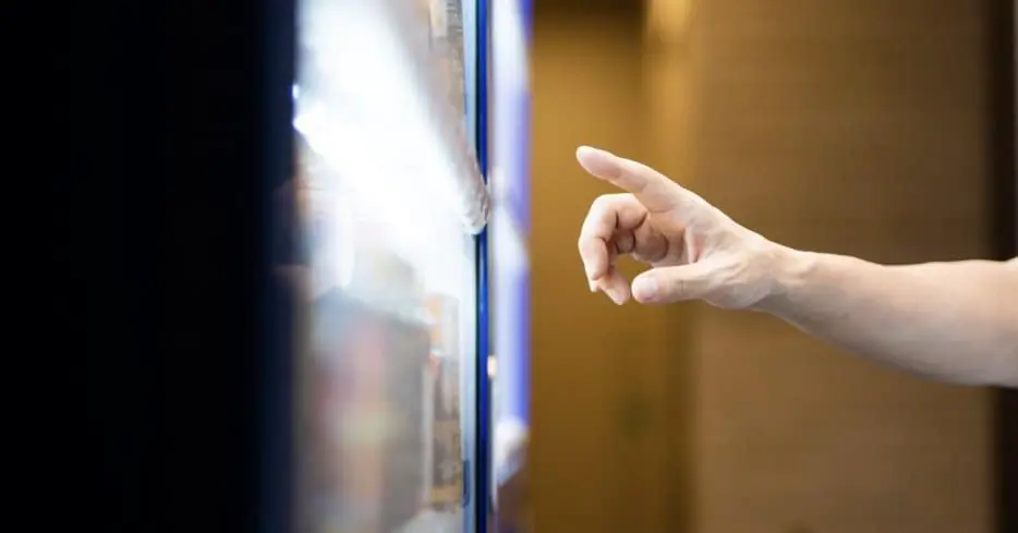Lolly Launches Vending Solution