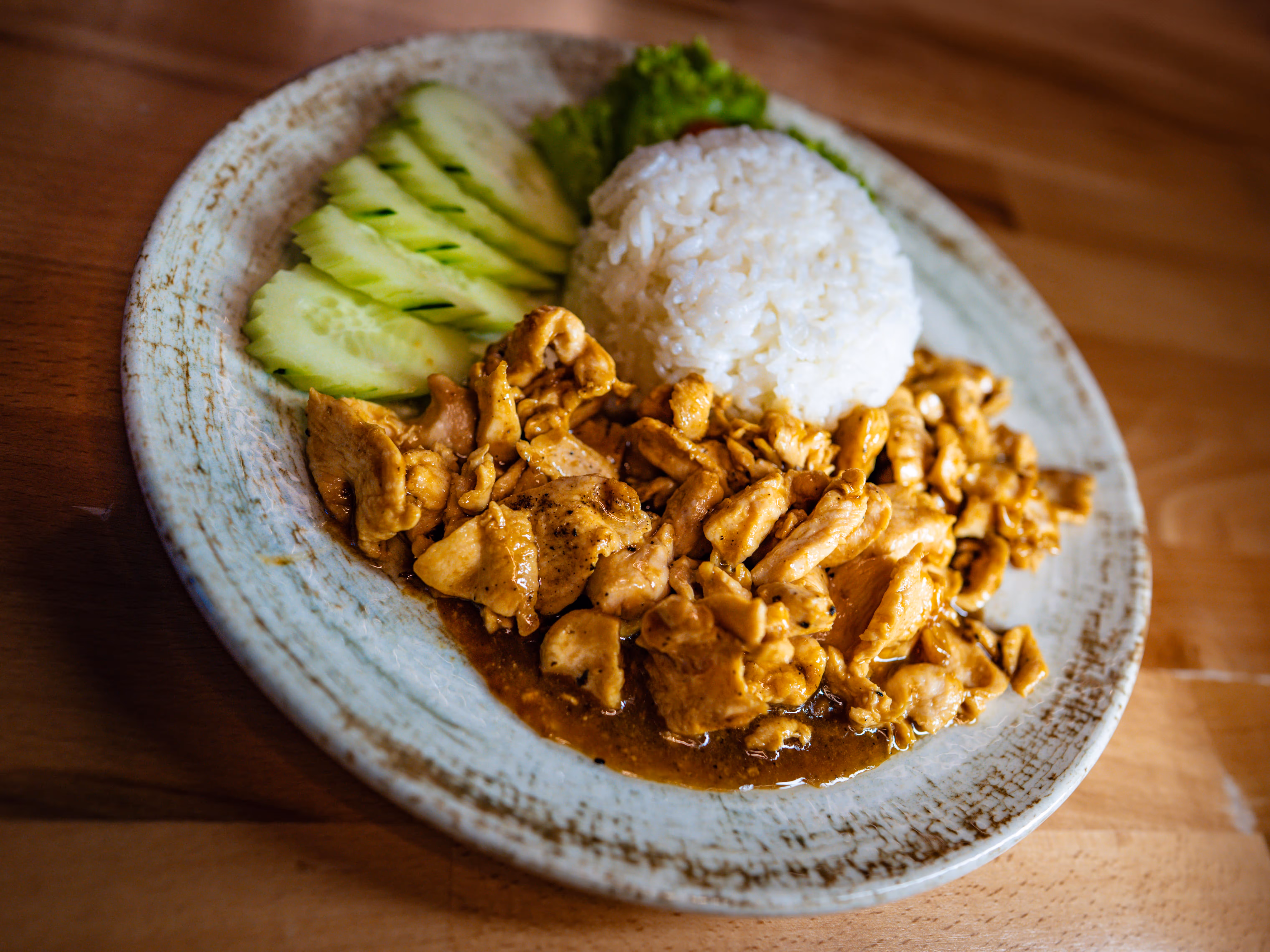 Thai By Thai - Pad Kratiam Prikthai