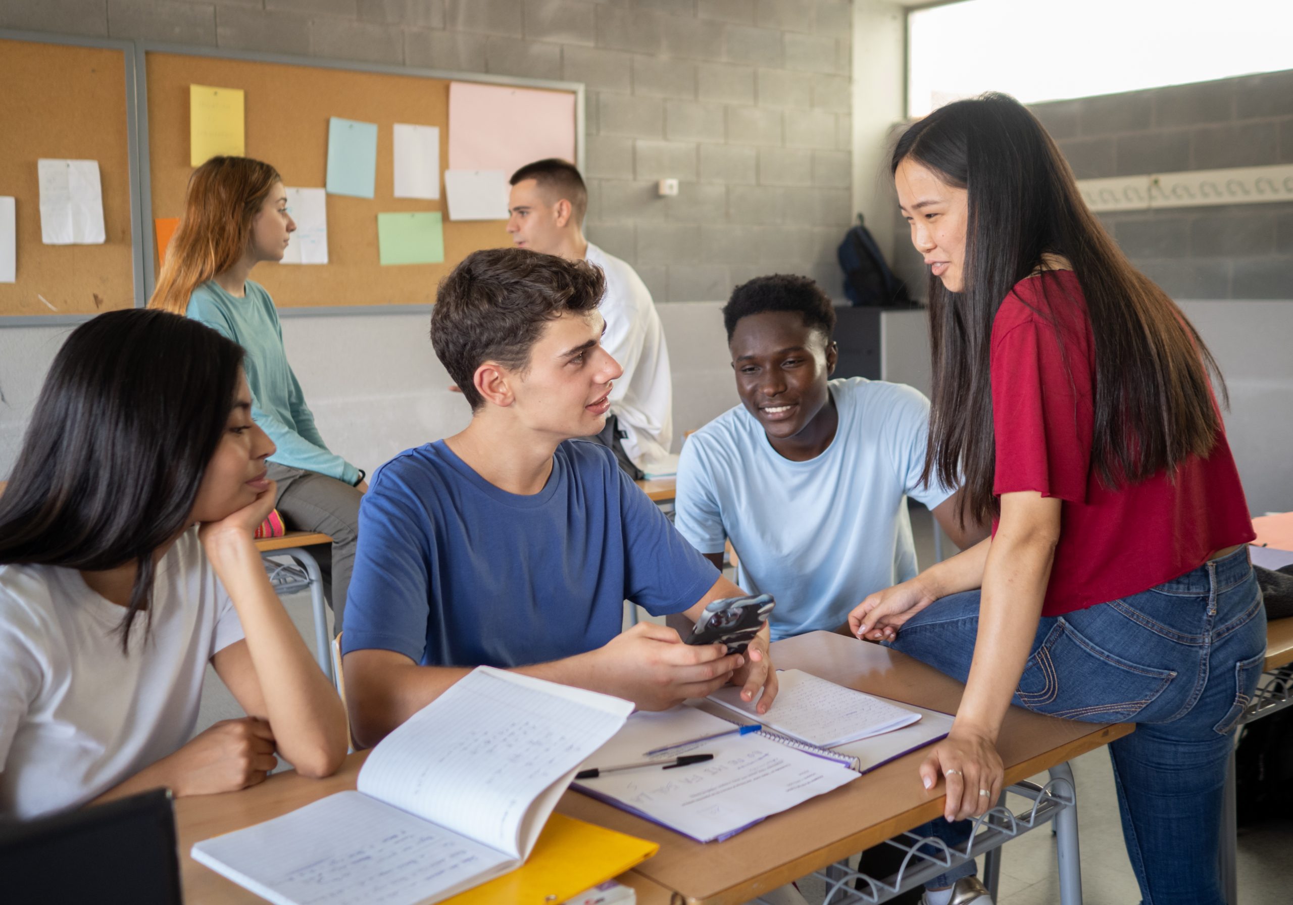 students talking - How Much Do GCSEs Cost