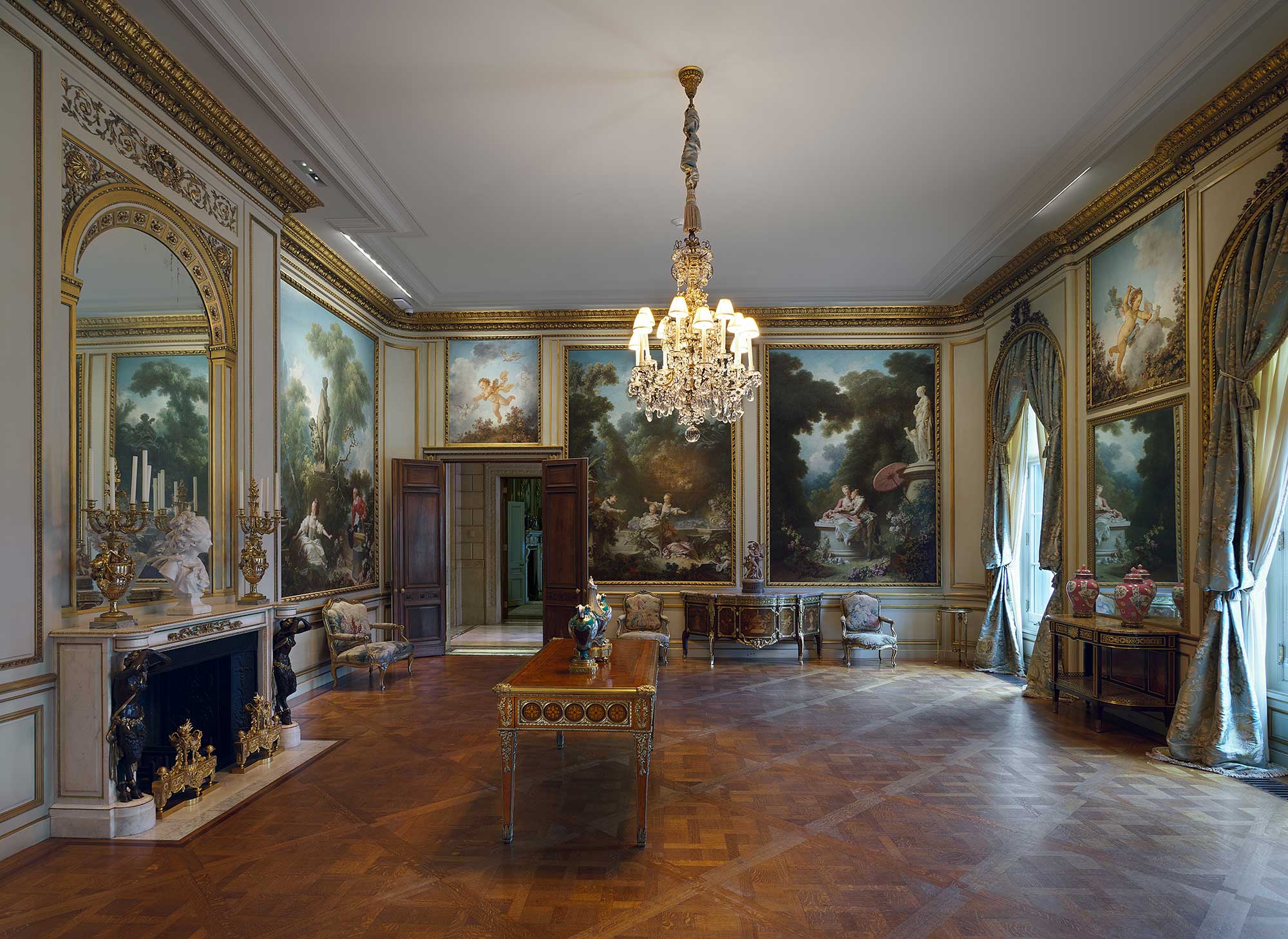 Fragonard Room. Photo by Joseph Coscia Jr.