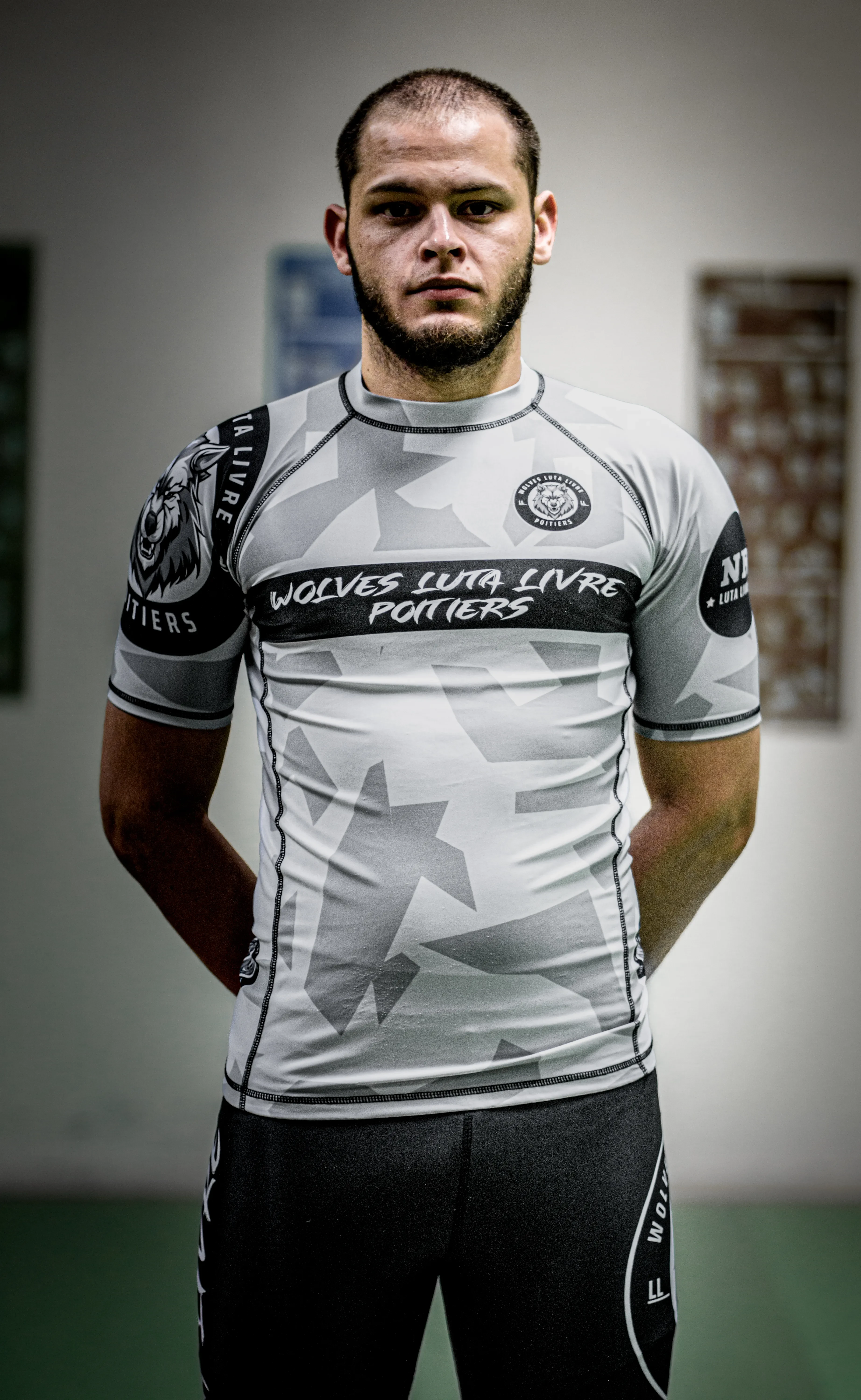 Description Rashguard