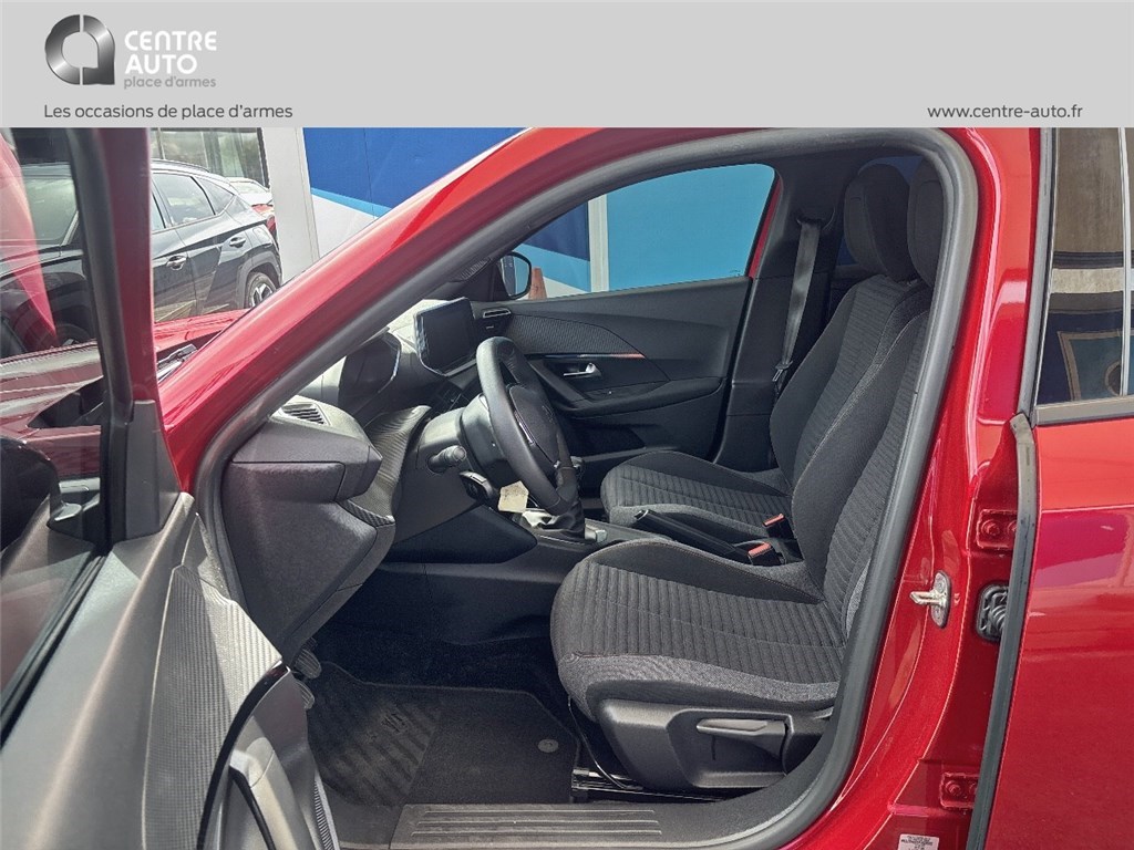 PEUGEOT 2008 Active