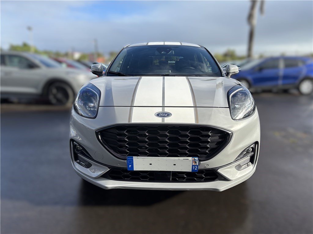 FORD PUMA ST-Line X Gold Edition