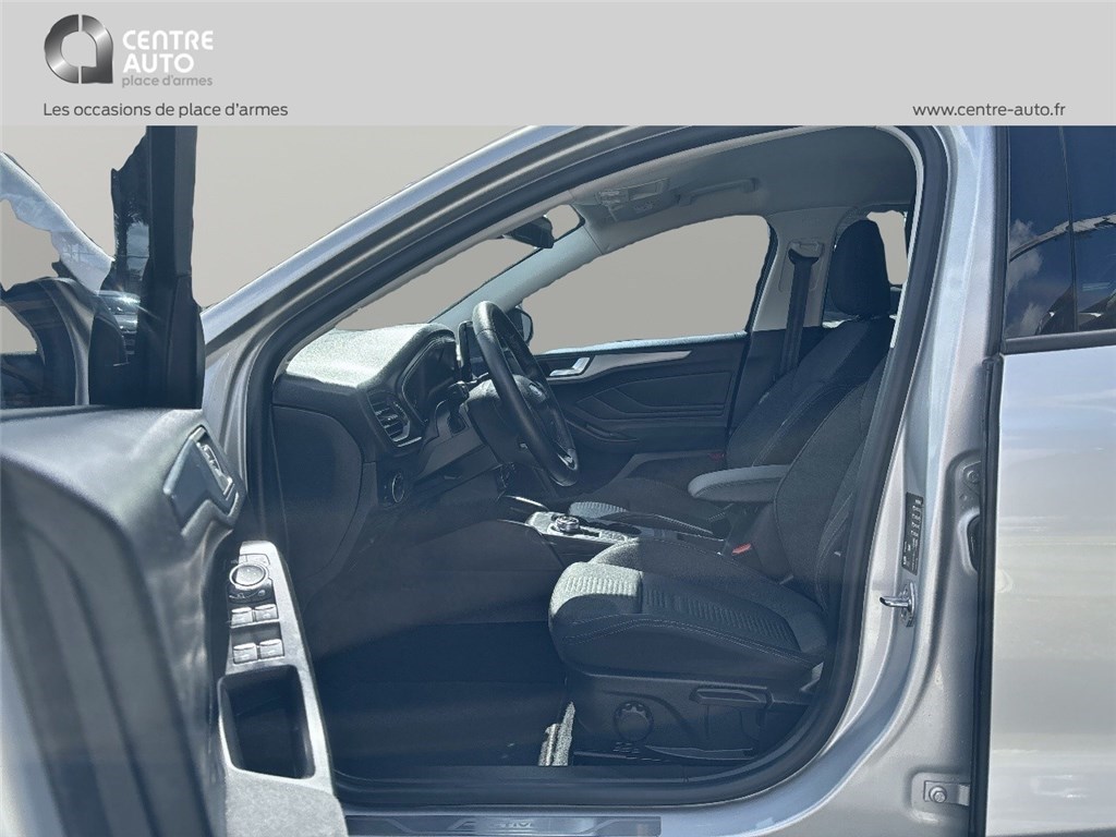 FORD FOCUS Titanium X