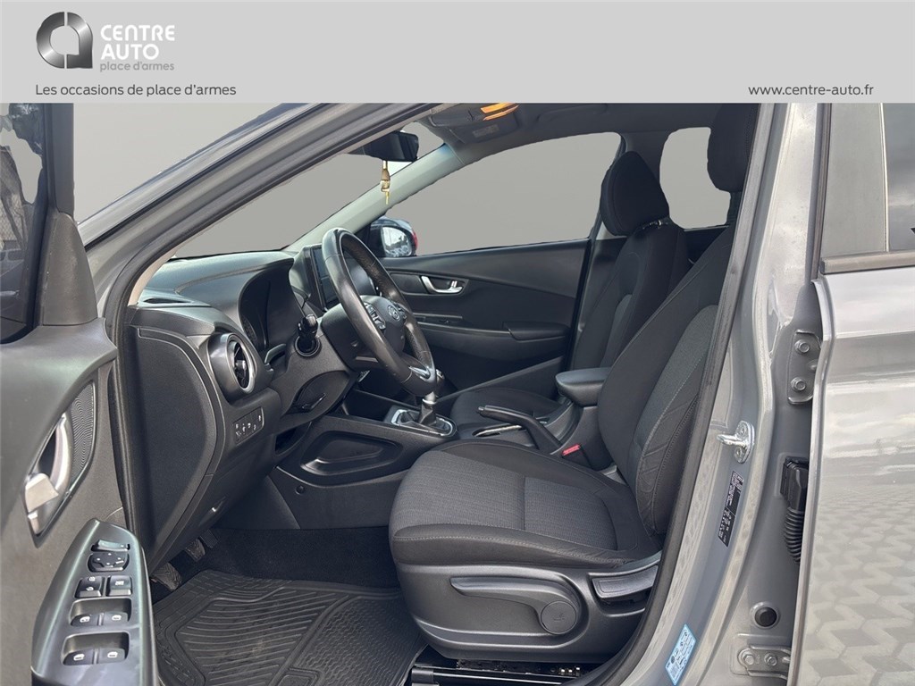 HYUNDAI KONA INITIA