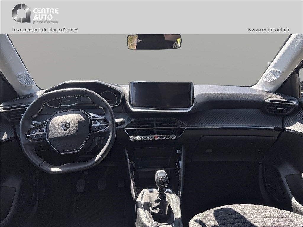 PEUGEOT 208 Active