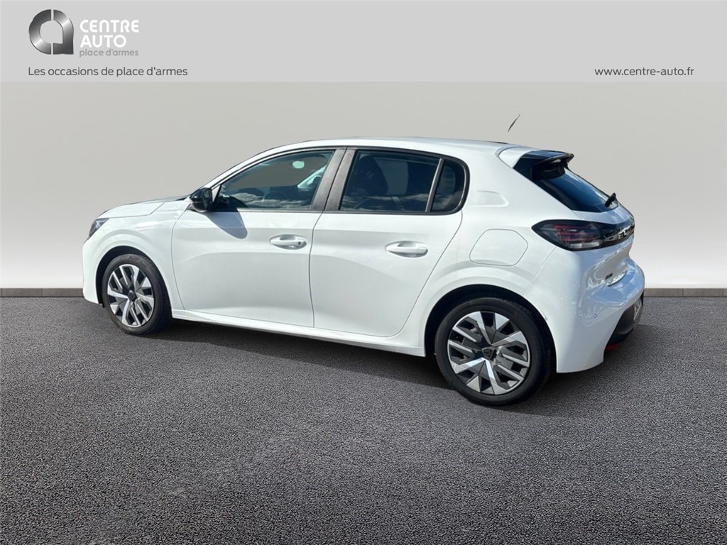 PEUGEOT 208 Active
