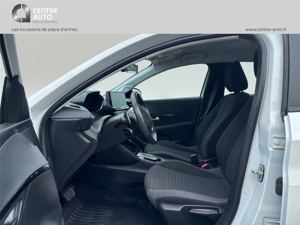 PEUGEOT 208 Active