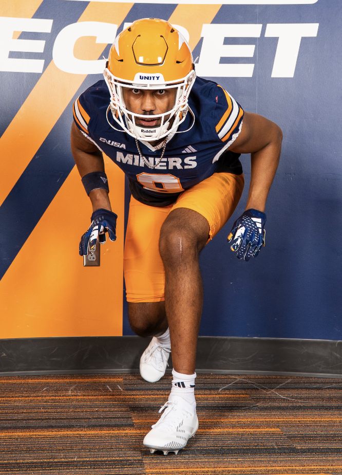 Sterling Miles