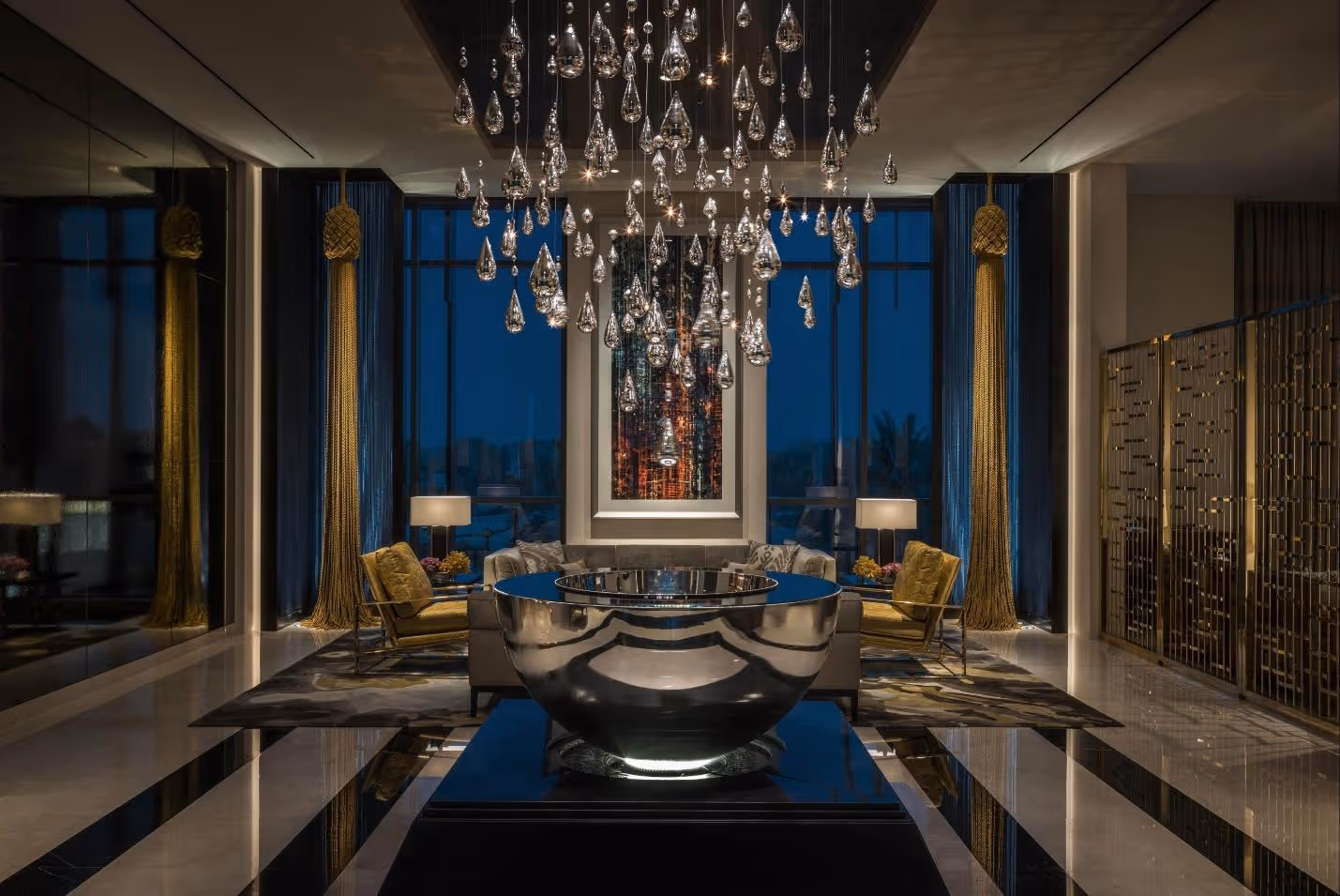 Four Seasons Hotel Dubai International Financial Centre, Dubai |  HotelsCombined