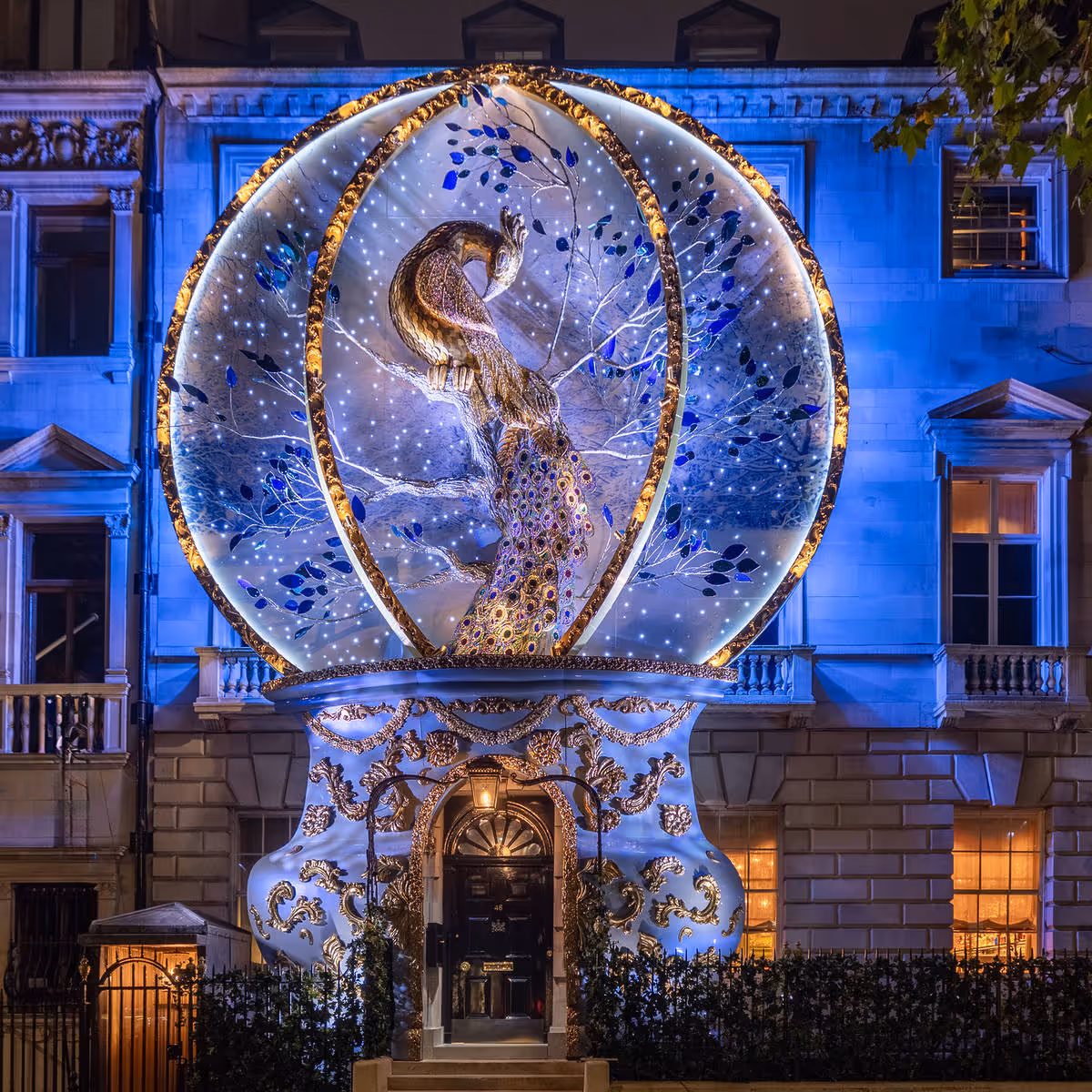 Annabel's Has Unveiled A Striking New Christmas Façade