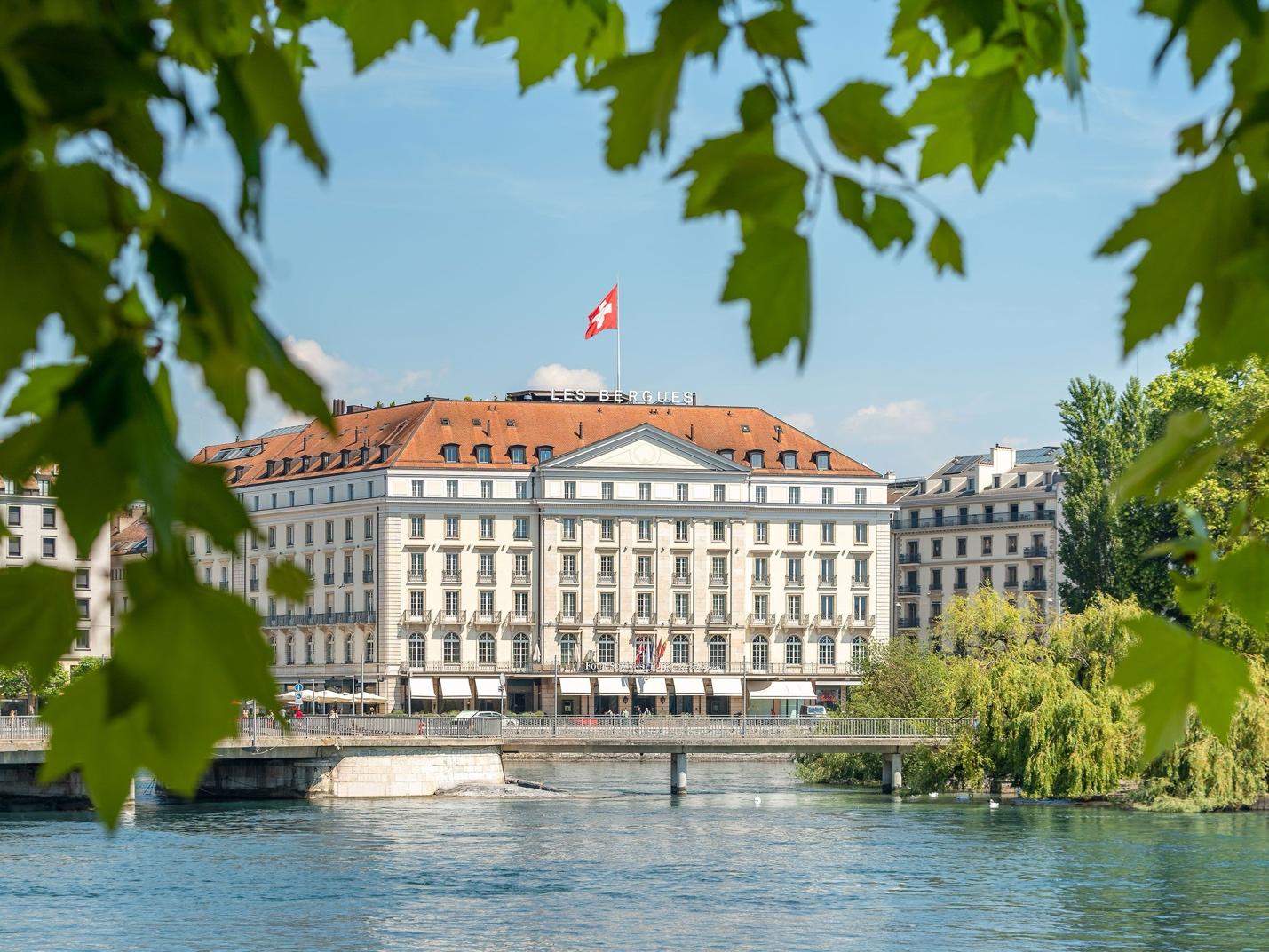 Four Seasons Hotel des Bergues Geneva, Beau-Rivage Palace competitor