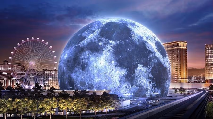 Trend 14: Iconic Attractions and Innovation-Led Tourism