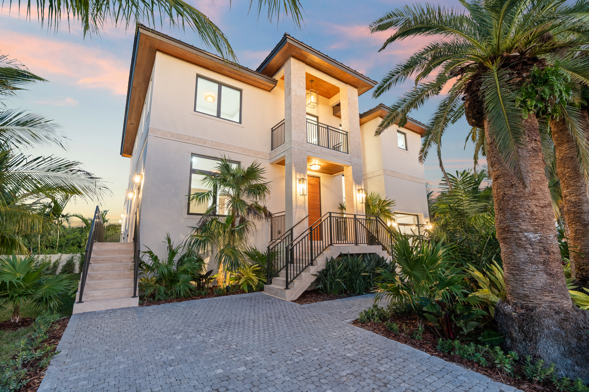 230 15th Circle exterior front view