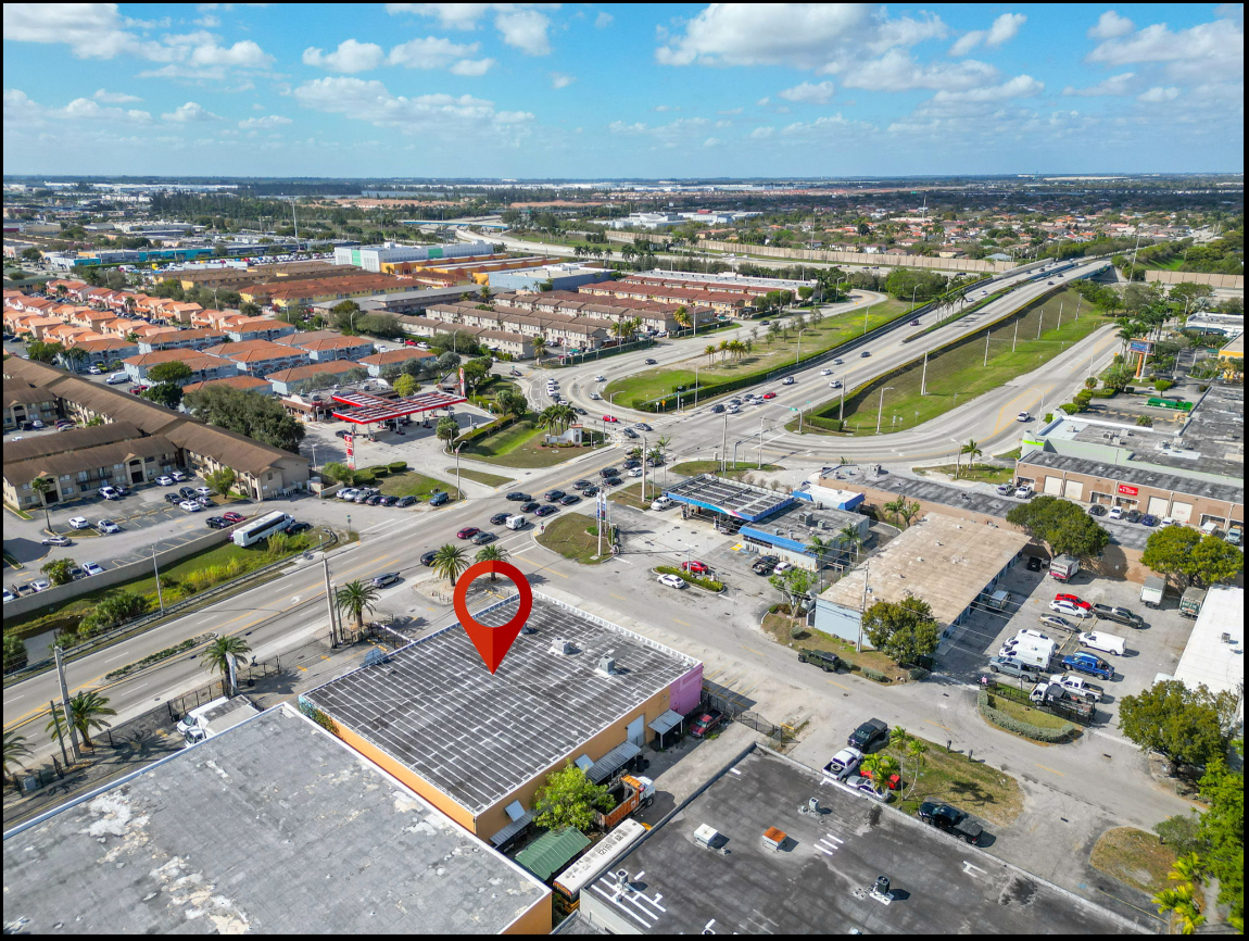 7885 W 28th Ave, Hialeah (photo 3)