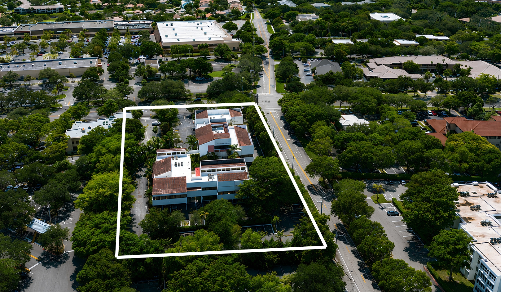 6950 Cypress Rd office building in Plantation, aerial view showing the property outline