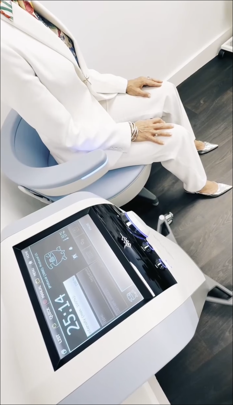 Young woman with multicoloured tattoos