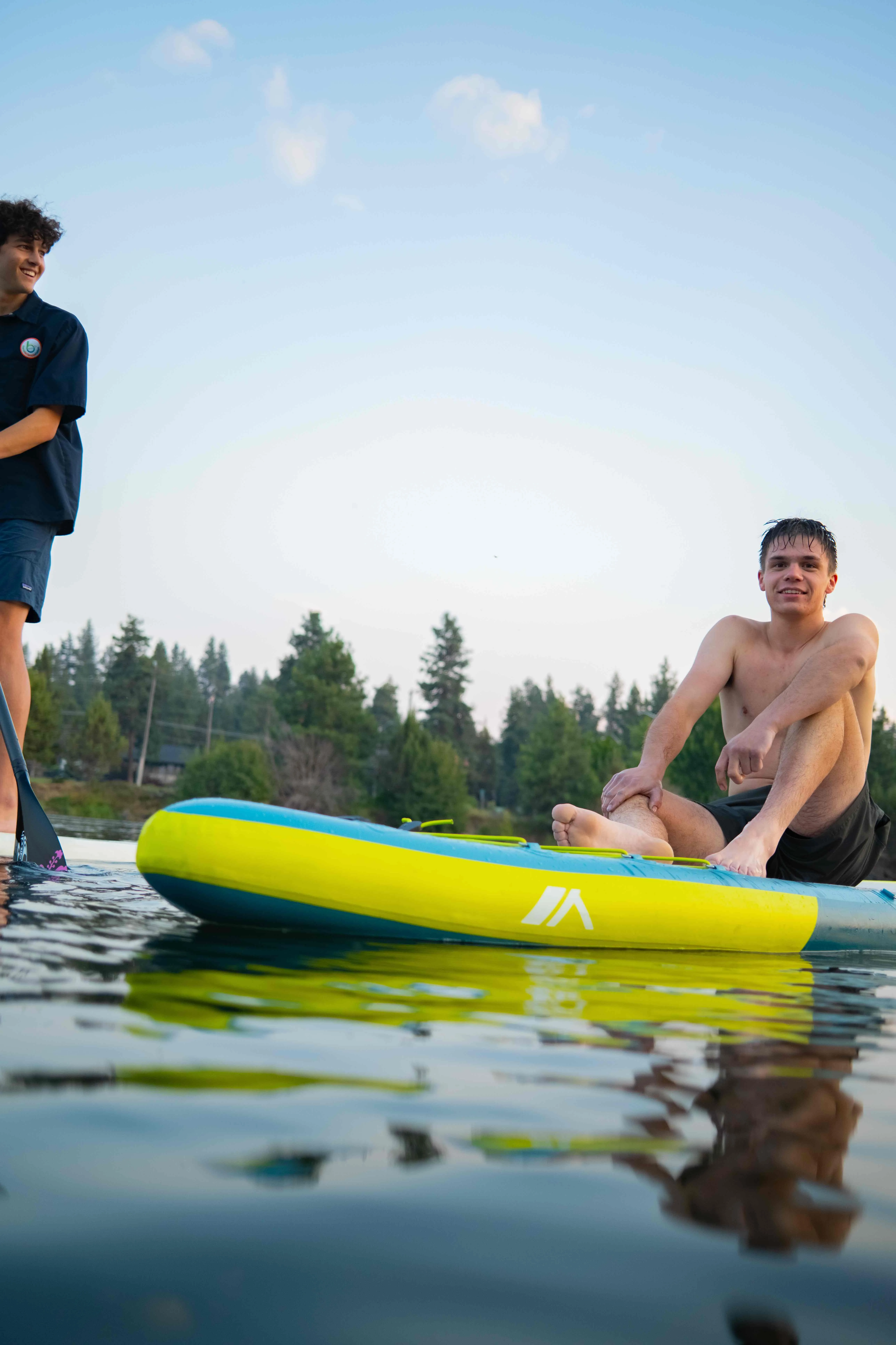 Outdoor lifestyle photography of a paddle boarding session by San Diego outdoor photographer Kanyon Studio