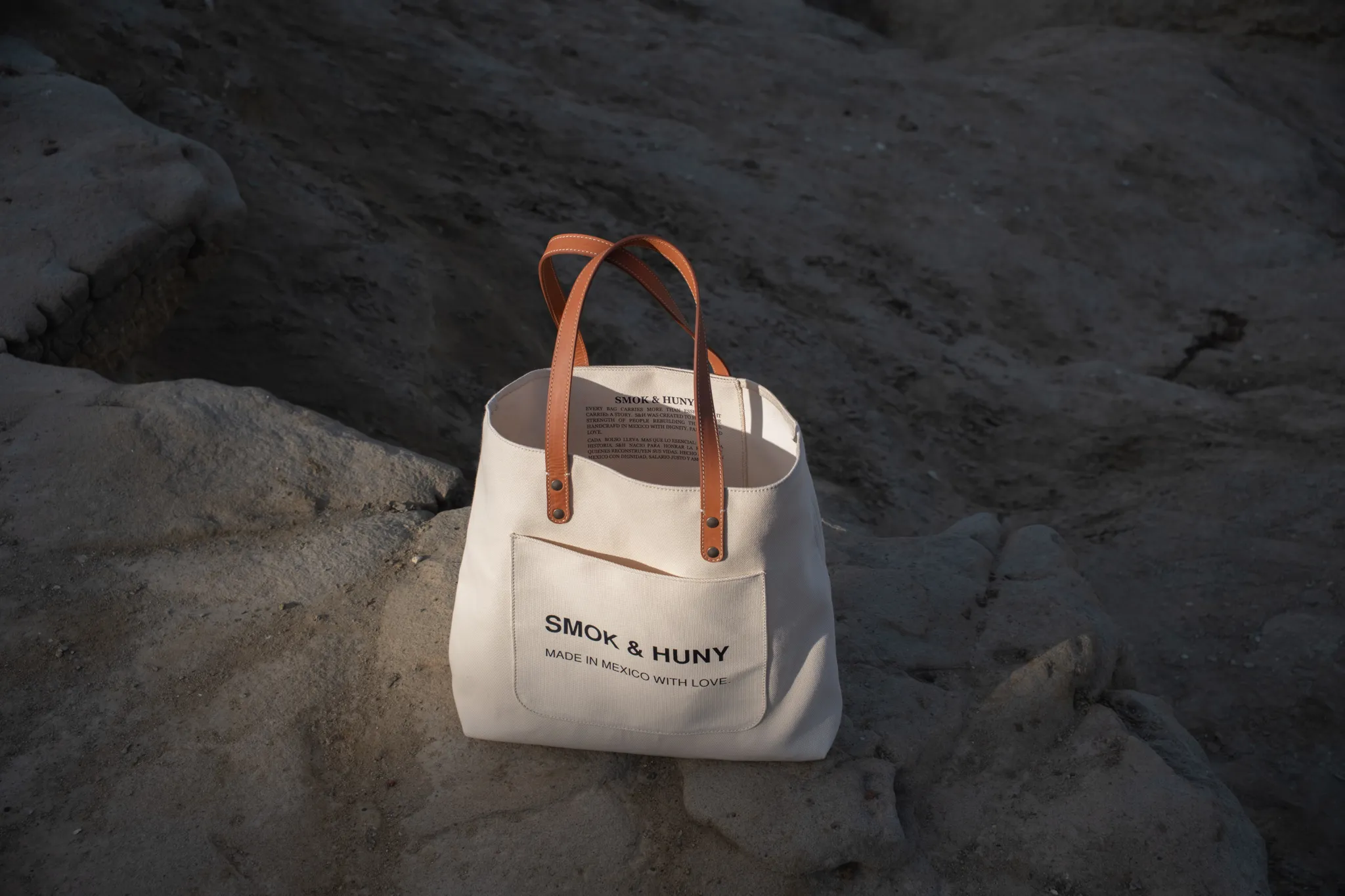 Artfully composed product shot of Smok & Huny bag by San Diego commercial and e-commerce photographer Kanyon Studio