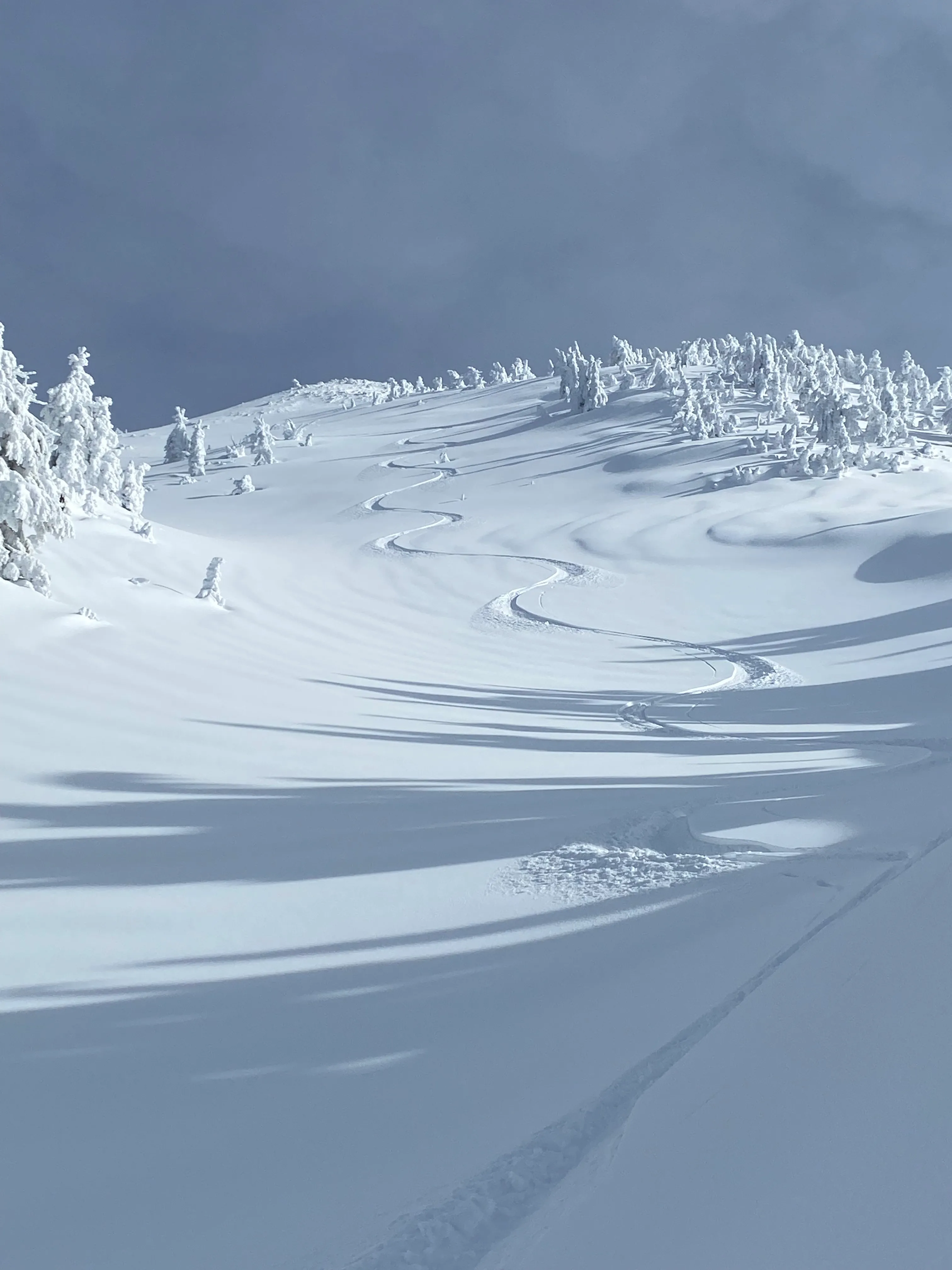 Mountain snow photograph