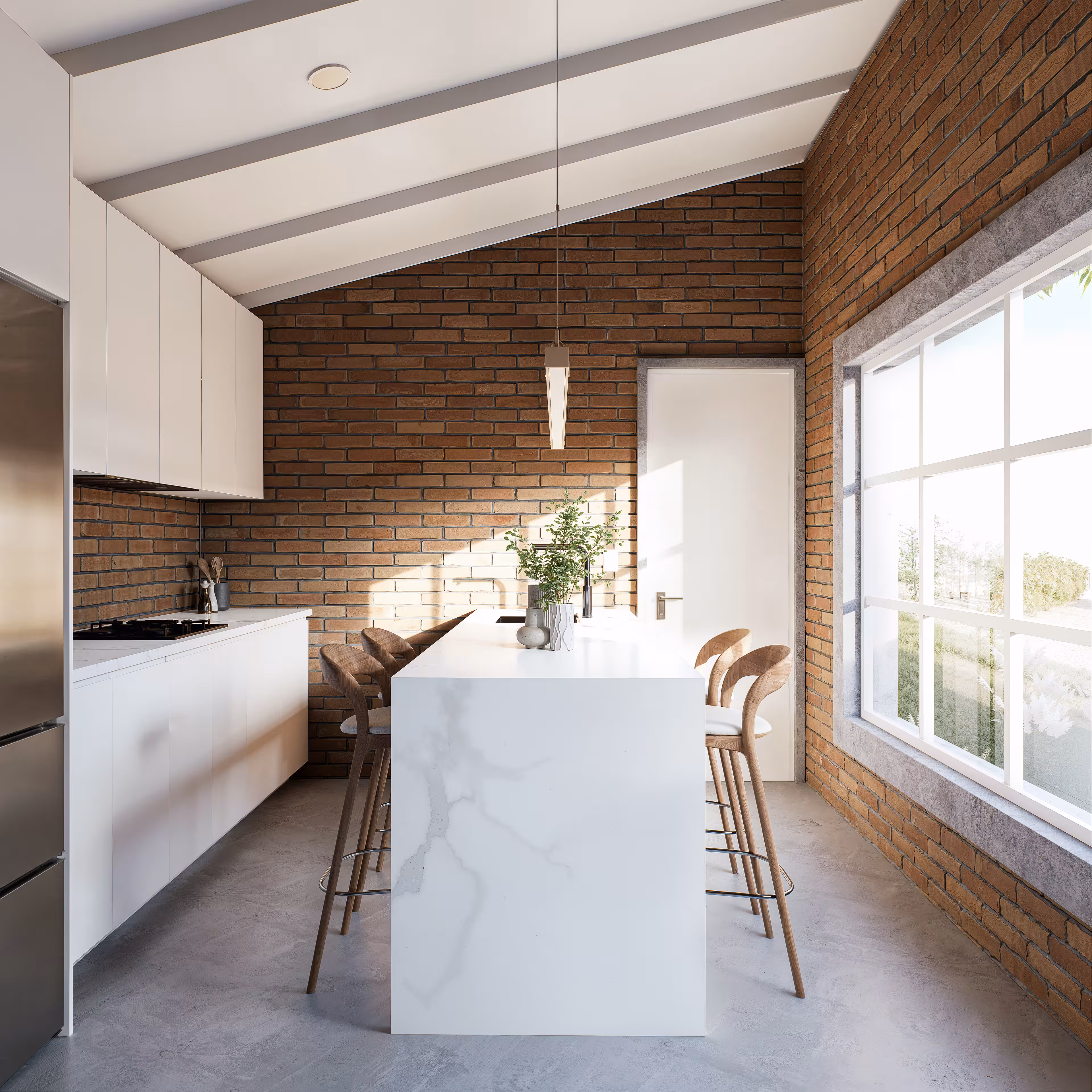 Baño con inodoro blanco, estantes de madera con decoración, planta y puerta corrediza de madera.