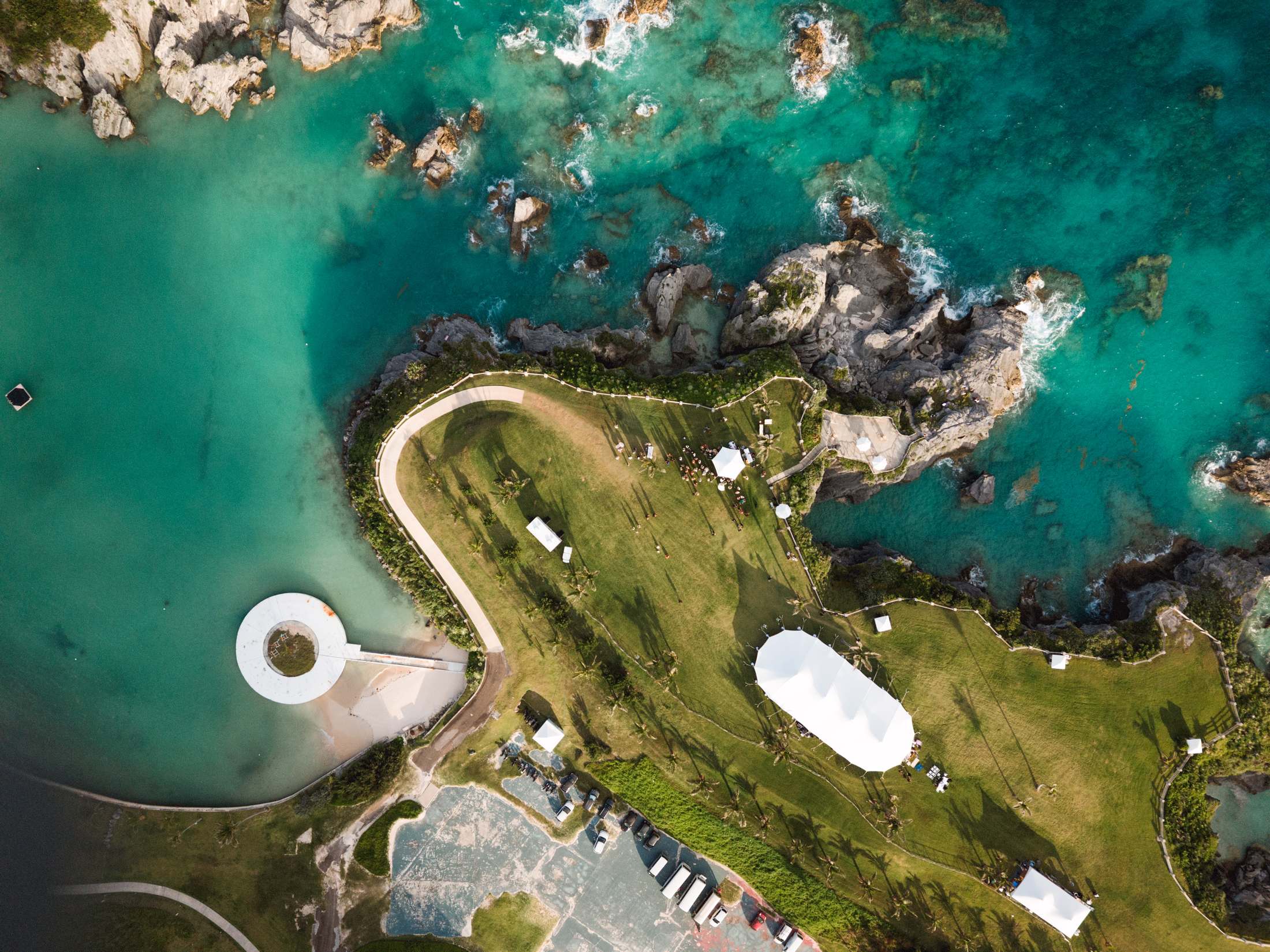 Aerial view of the turquoise Bermuda coastline and the reception point