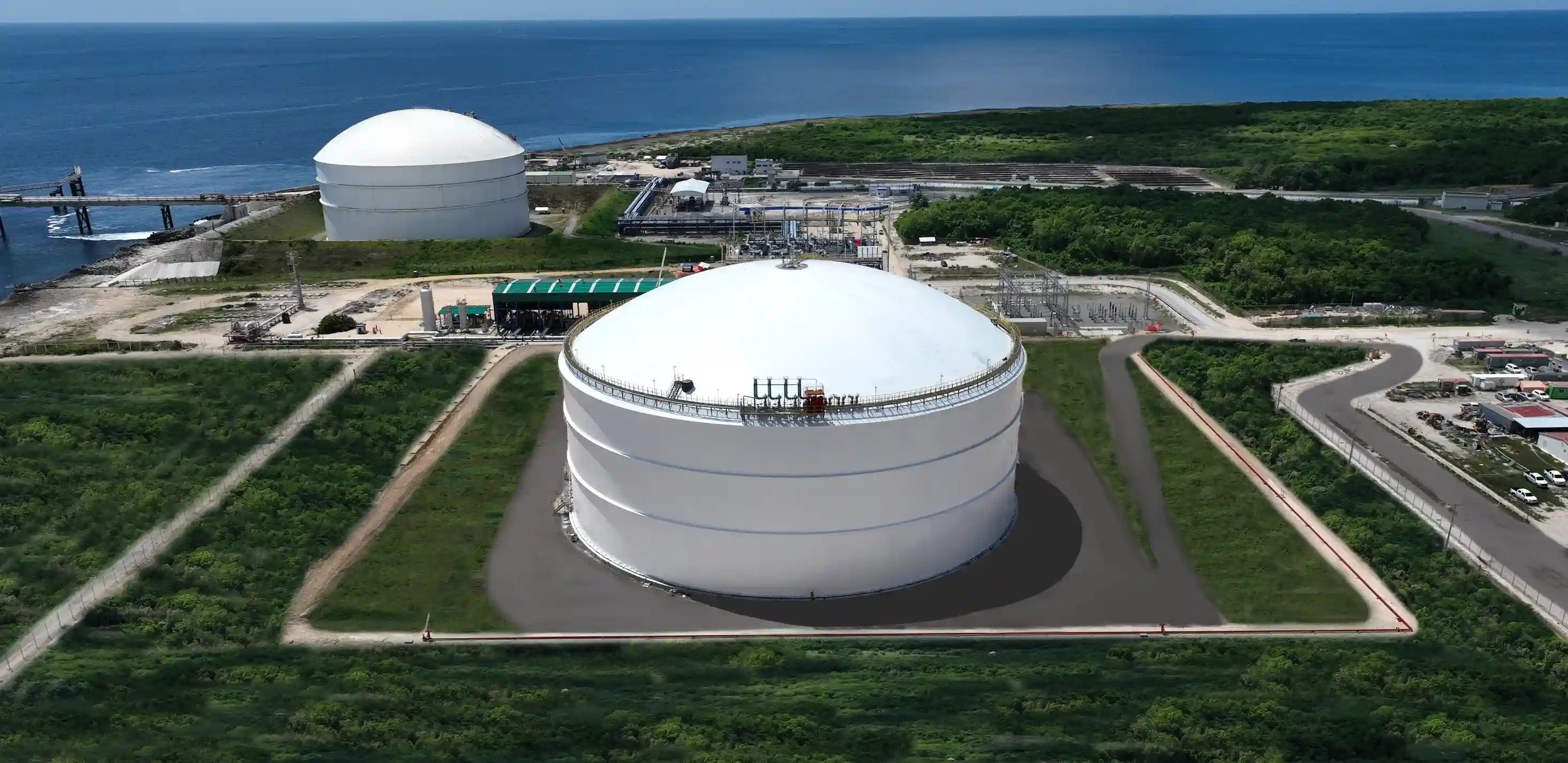 Guangdong Energy commissions its first LNG regasification terminal at Huizhou
