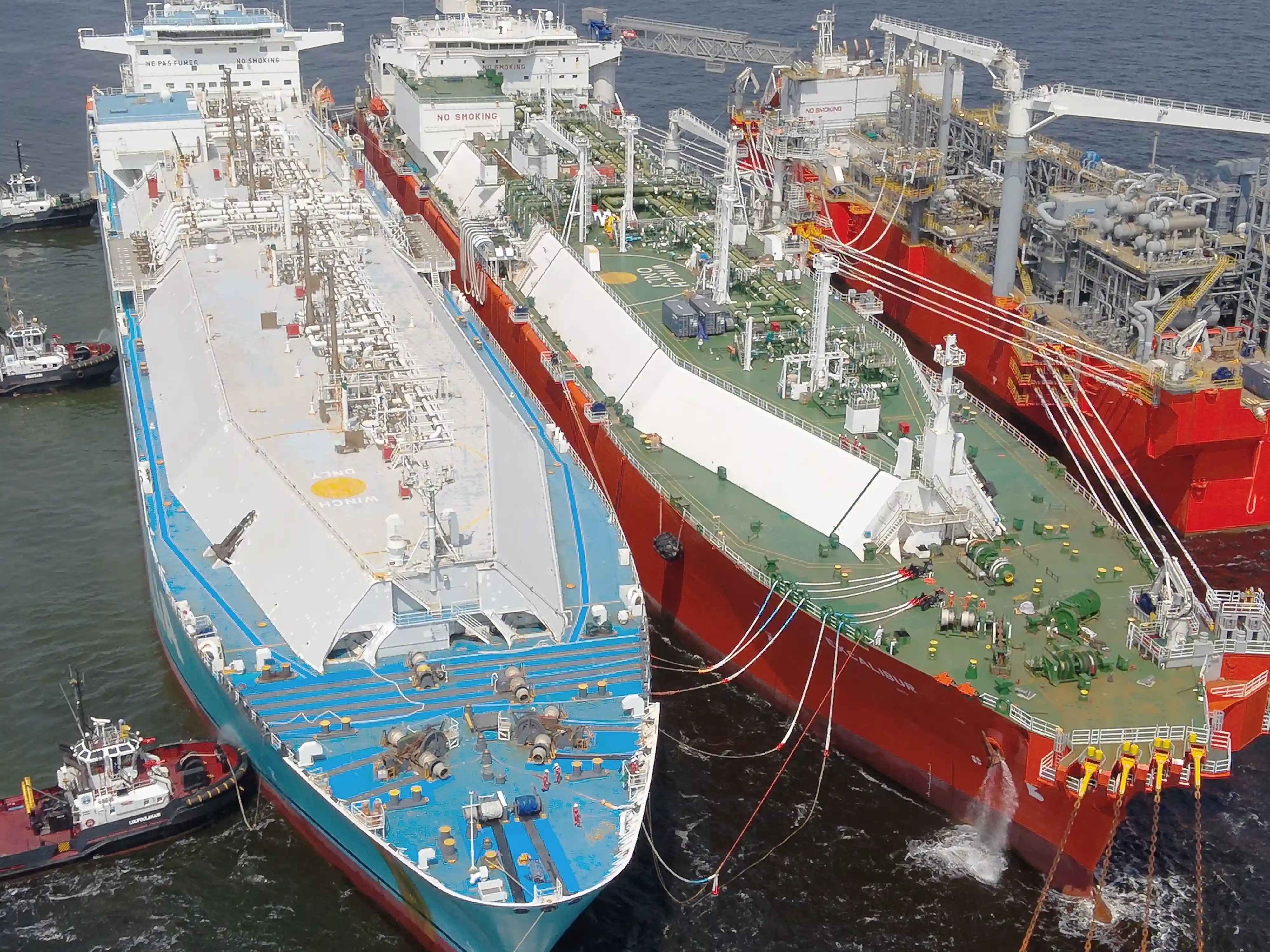 CMA CGM orders 12 LNG-powered containerships at HD Hyundai Heavy