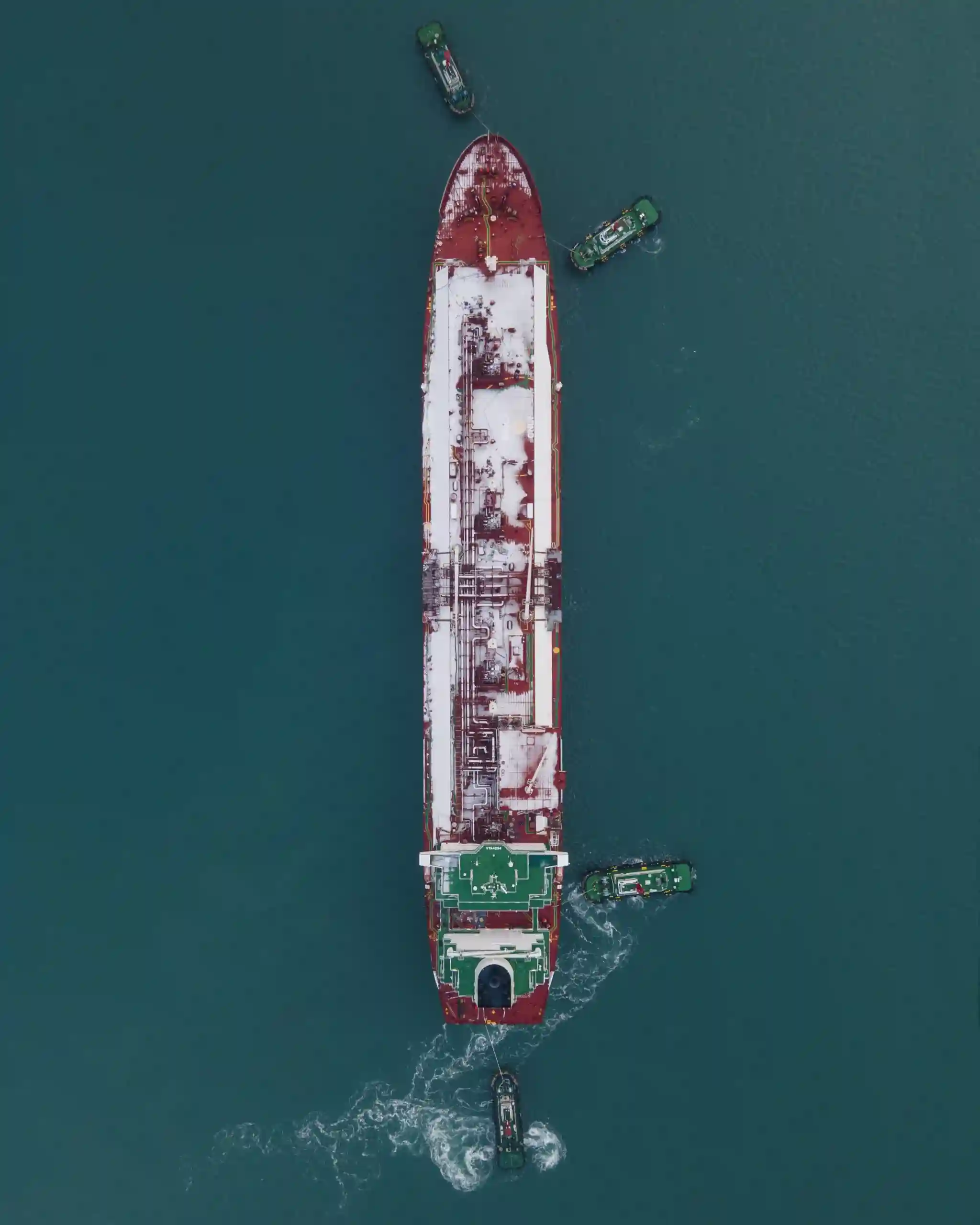 Woodside, Petronas sign 15-year LNG SPA