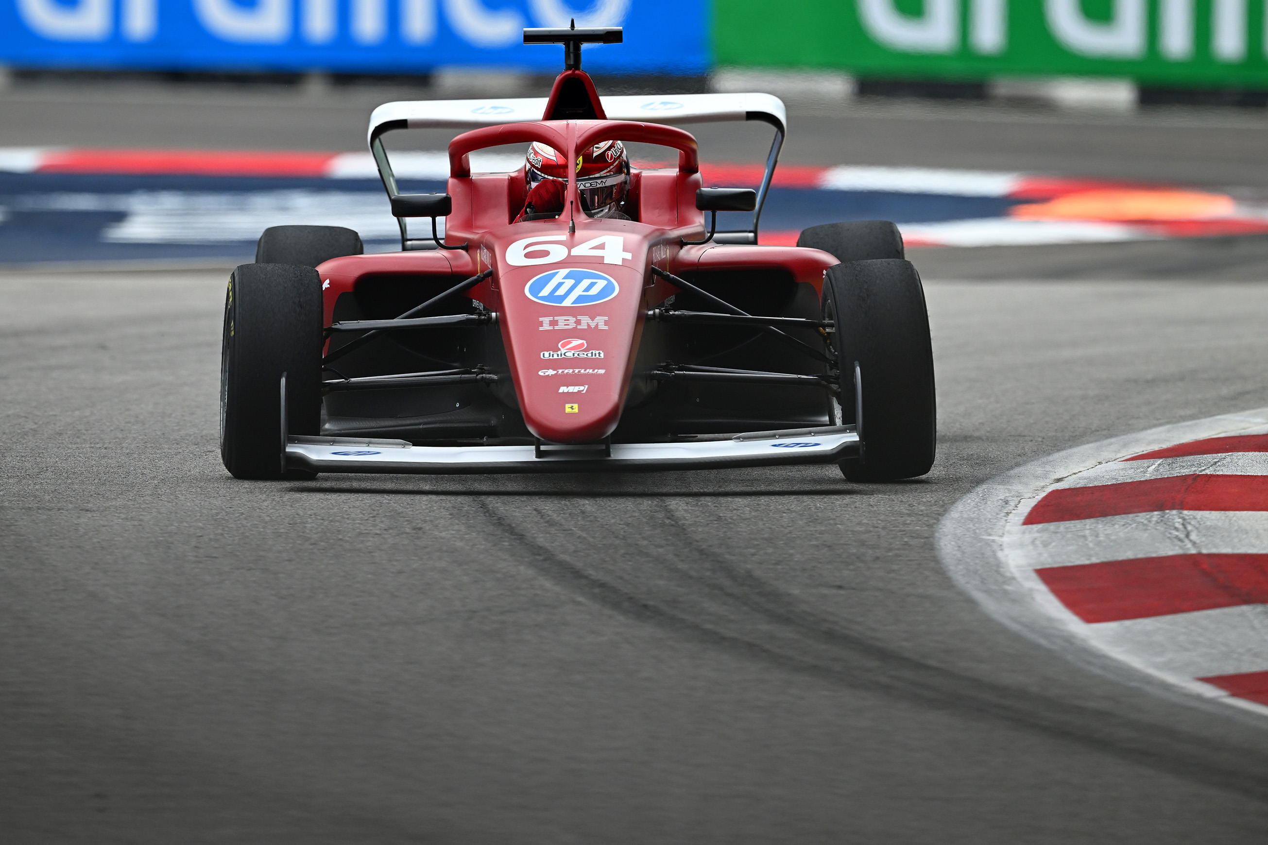 Maya Weug Takes Stunning Singapore Victory to Keep F1 Academy Title Fight Alive